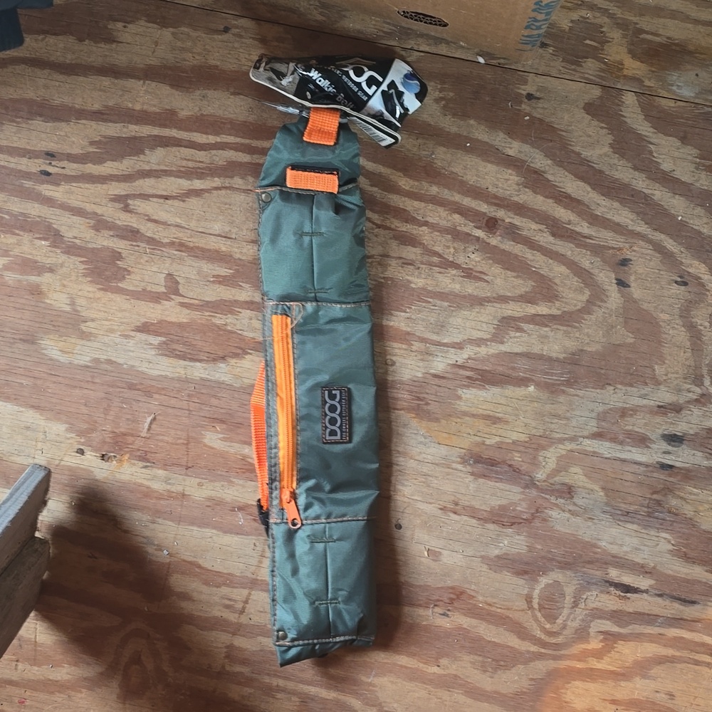 BNWT dog walking belt